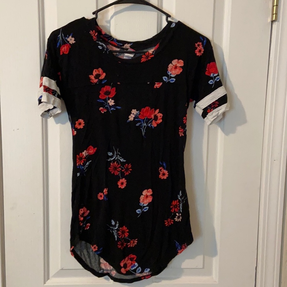 No boundaries flowered shirt.